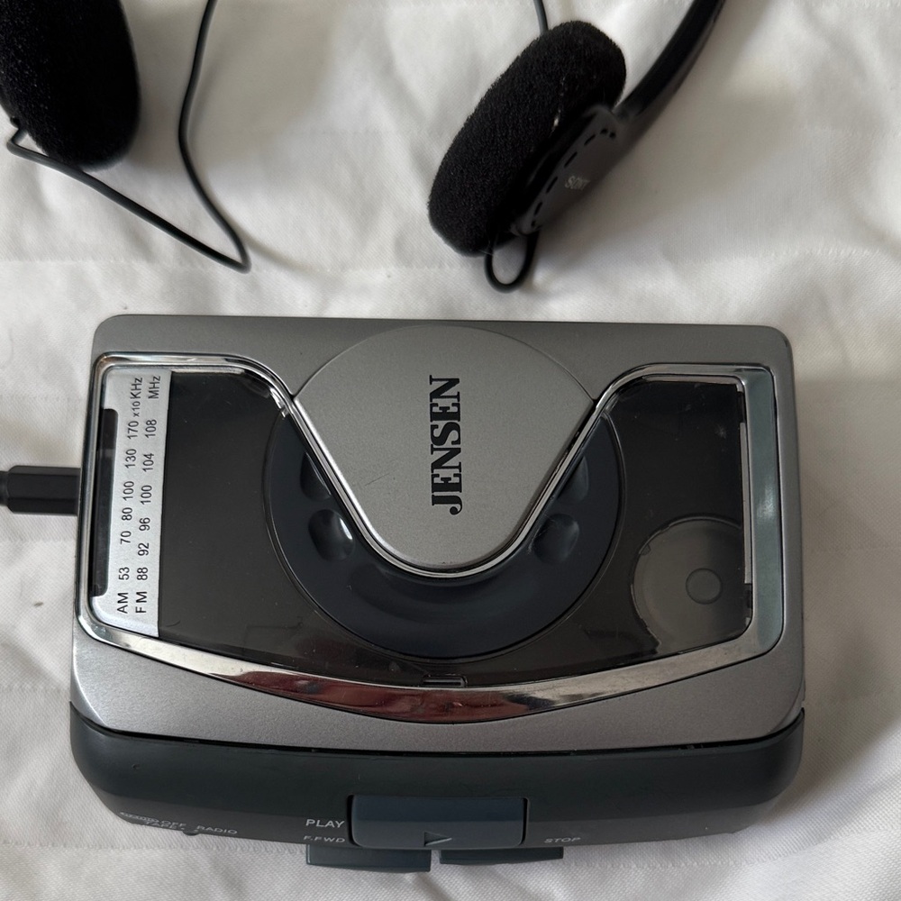 Jensen Gray Cassette Player with Headphones